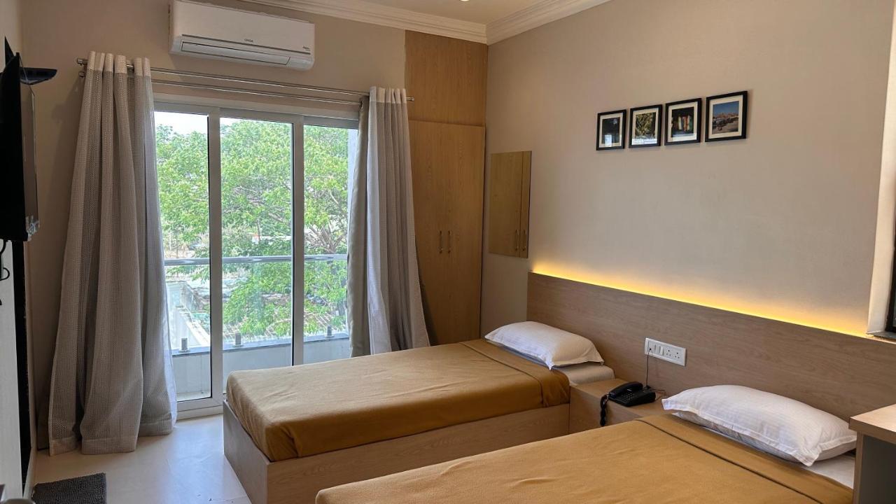 אאורנגבד Hotel Unnati מראה חיצוני תמונה